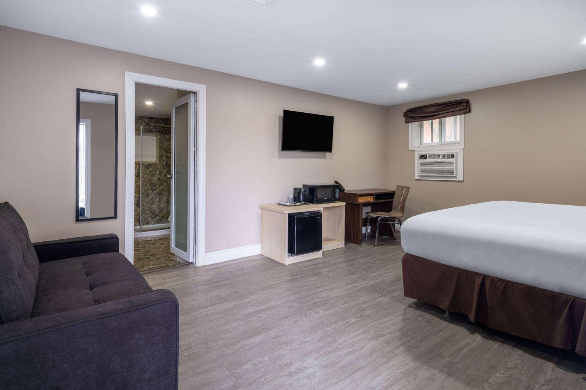 Super 8 By Wyndham Niagara Falls On Luaran gambar