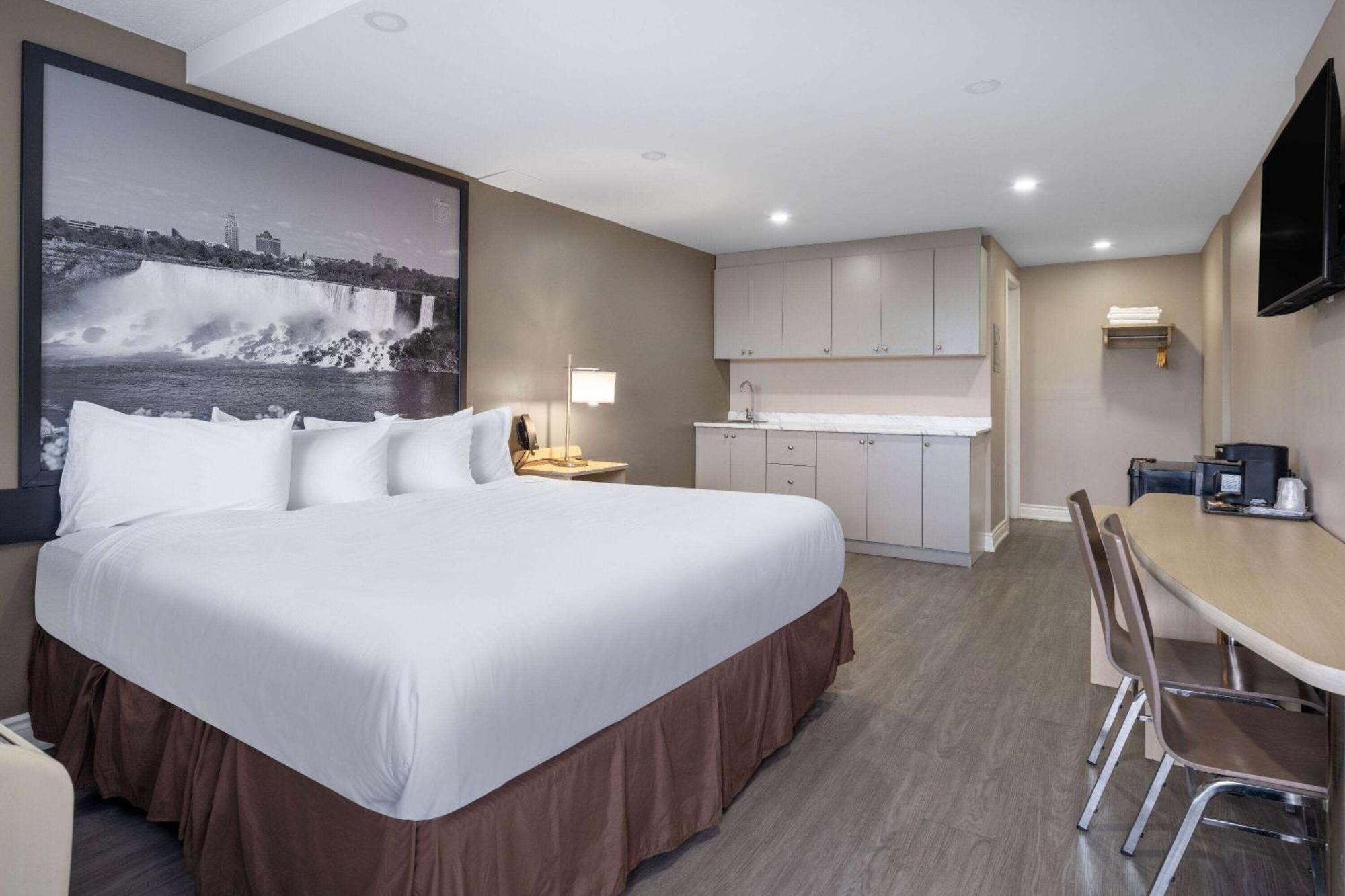 Super 8 By Wyndham Niagara Falls On Luaran gambar